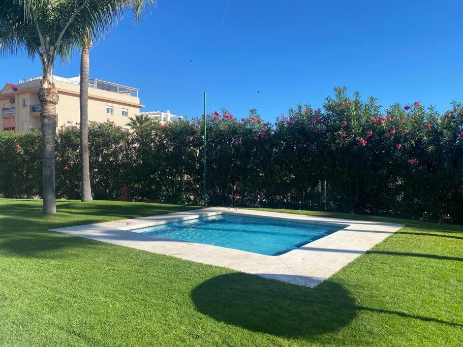 Central Estepona 3 Bed Apt With Pool And Parking エクステリア 写真
