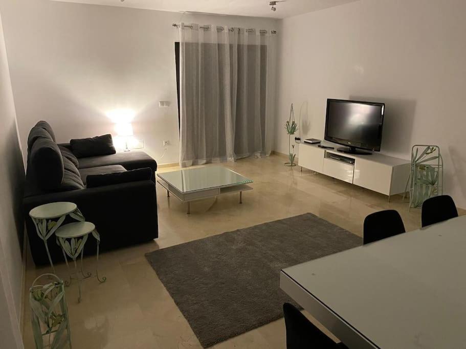 Central Estepona 3 Bed Apt With Pool And Parking エクステリア 写真