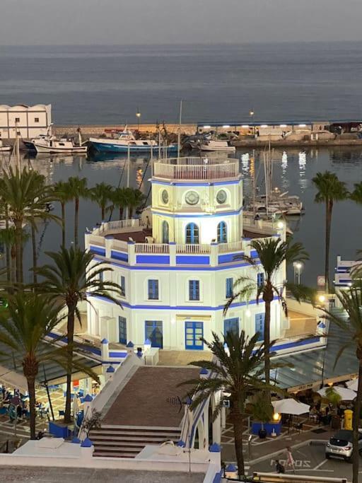 Central Estepona 3 Bed Apt With Pool And Parking エクステリア 写真